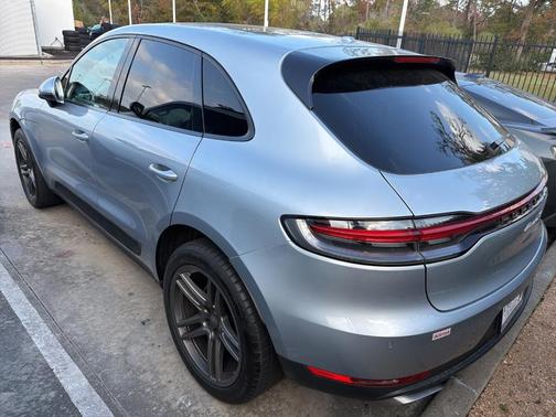2019 Porsche Macan Base