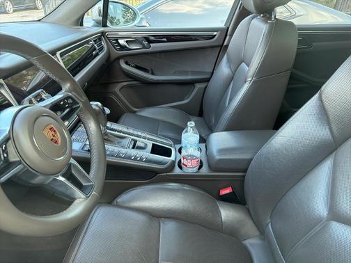 2019 Porsche Macan Base