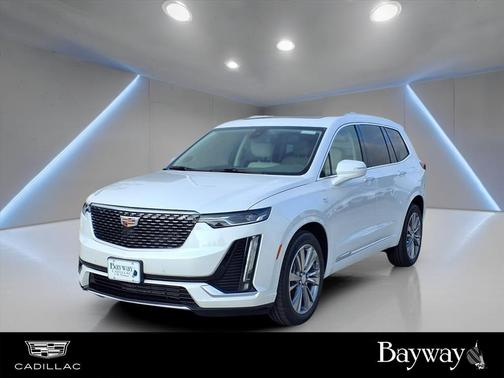 2025 Cadillac XT6 Premium Luxury FWD
