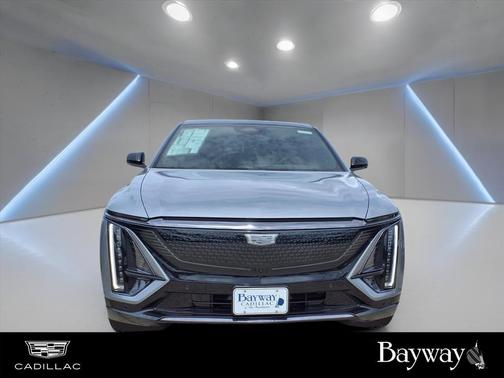 2025 Cadillac LYRIQ Sport