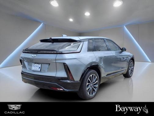 2025 Cadillac LYRIQ Sport