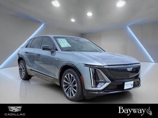 2025 Cadillac LYRIQ Sport