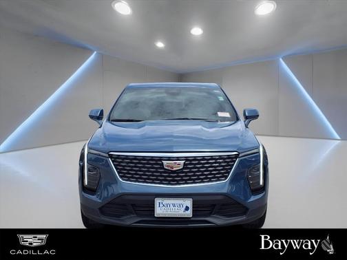 2024 Cadillac XT4 Luxury