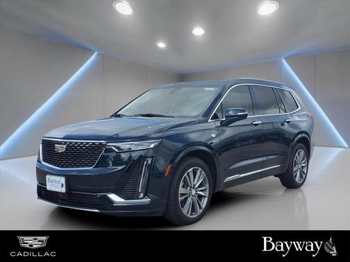 2025 Cadillac XT6 Premium Luxury FWD