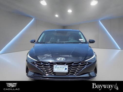 2023 Hyundai ELANTRA HEV Limited