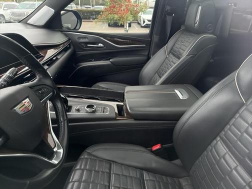 2021 Cadillac Escalade ESV Sport Platinum