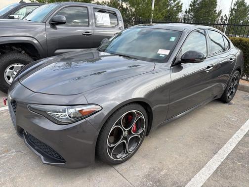 2023 Alfa Romeo Giulia Veloce