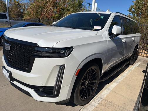 2023 Cadillac Escalade ESV Sport