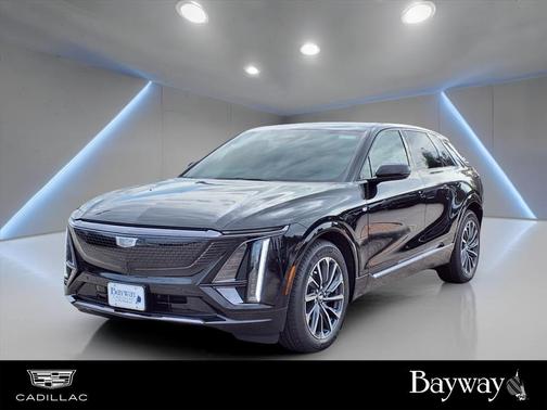 2025 Cadillac LYRIQ Sport