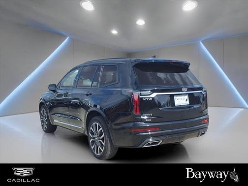 2025 Cadillac XT6 Sport AWD