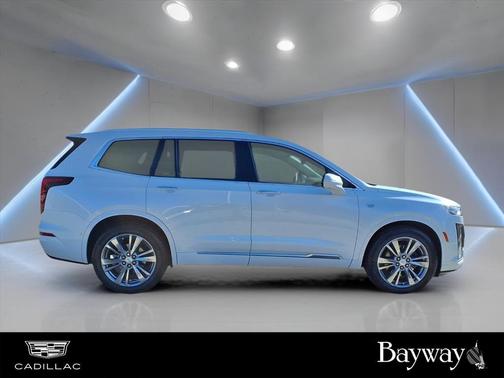 2024 Cadillac XT6 Premium Luxury FWD