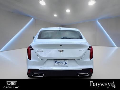 2025 Cadillac CT4 Luxury