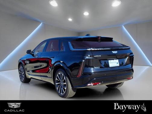 2025 Cadillac LYRIQ Sport