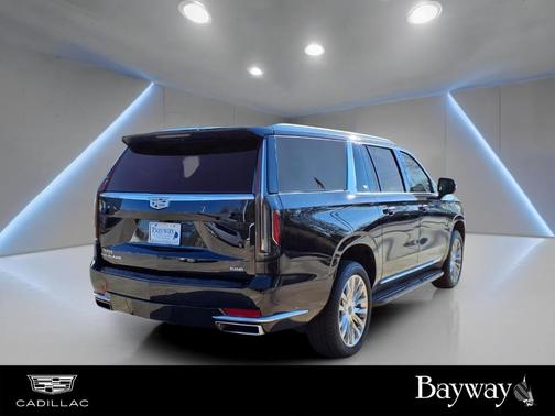 2023 Cadillac Escalade ESV Premium Luxury