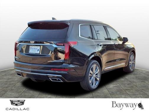 2025 Cadillac XT6 Premium Luxury FWD