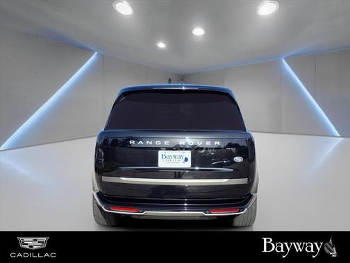 2023 Land Rover Range Rover P400 SE