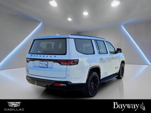 2023 Jeep Wagoneer Series II