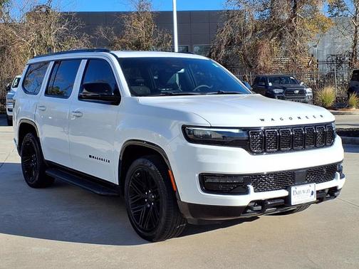 2023 Jeep Wagoneer Series II