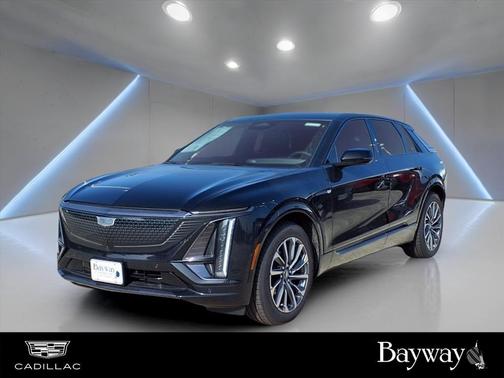 2025 Cadillac LYRIQ Sport
