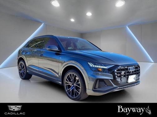 2023 Audi Q8 55 Prestige