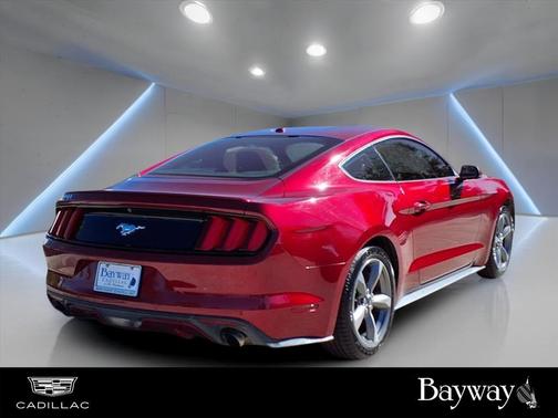 2016 Ford Mustang EcoBoost Premium