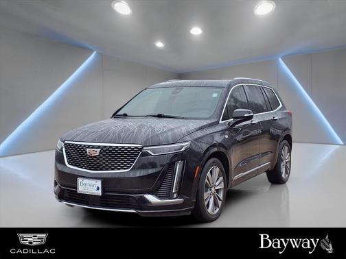 2022 Cadillac XT6 Premium Luxury FWD
