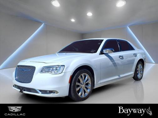 2019 Chrysler 300 Limited