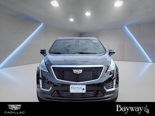2025 Cadillac XT5 Sport