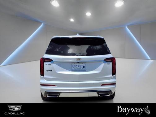 2025 Cadillac XT6 Premium Luxury FWD
