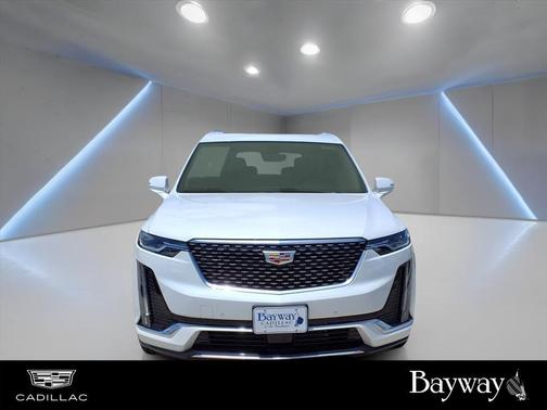 2025 Cadillac XT6 Premium Luxury FWD