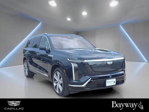 2026 Cadillac VISTIQ Luxury