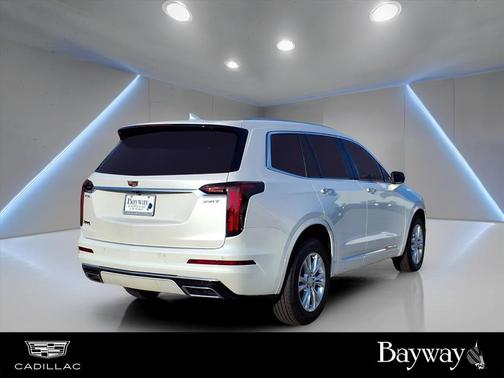 2025 Cadillac XT6 Luxury FWD