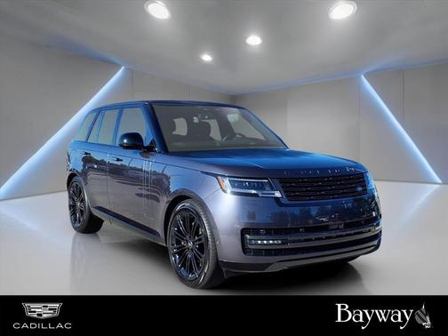 2024 Land Rover Range Rover P530 SE