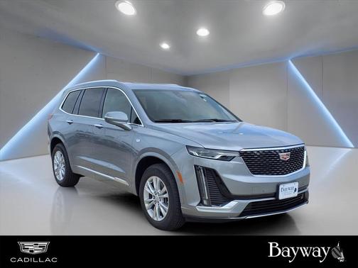 2025 Cadillac XT6 Luxury FWD