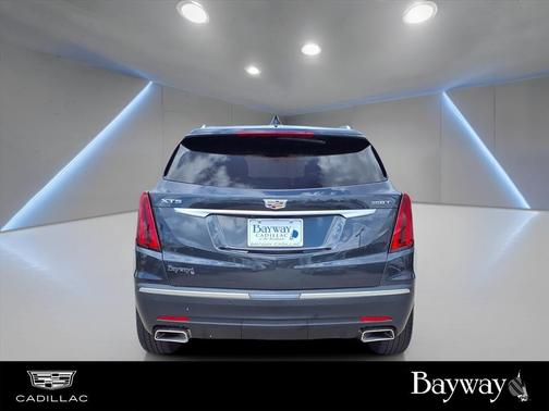 2023 Cadillac XT5 Luxury