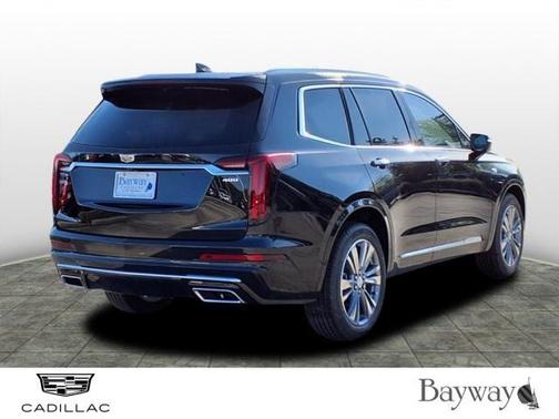 2025 Cadillac XT6 Premium Luxury FWD