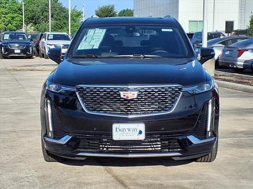 2025 Cadillac XT6 Premium Luxury FWD