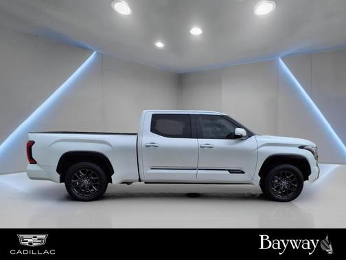 2023 Toyota Tundra Platinum