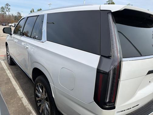 2025 Cadillac Escalade ESV Premium Luxury Platinum