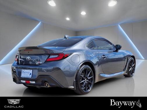 2025 Toyota GR86 Premium