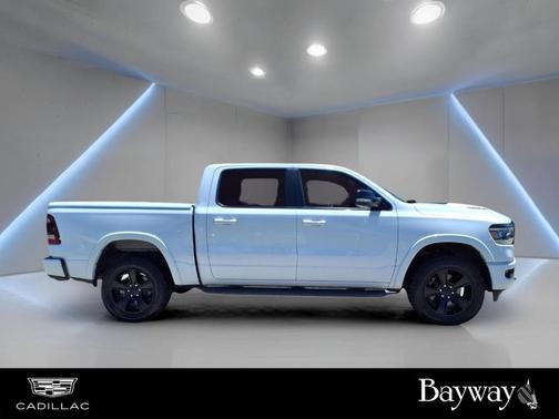 Bright White Clearcoat 2021 RAM 1500 Big Horn