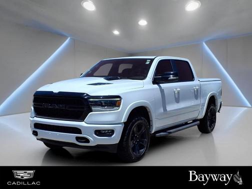 Bright White Clearcoat 2021 RAM 1500 Big Horn