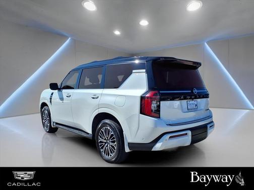 2025 Nissan Armada Platinum