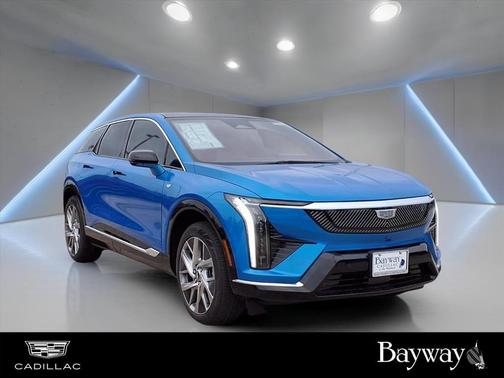 Coastal Blue Metallic 2026 Cadillac OPTIQ Luxury