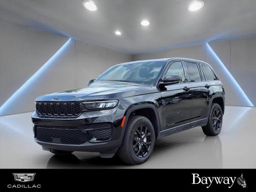 2024 Jeep Grand Cherokee Laredo