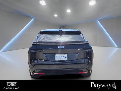2025 Cadillac LYRIQ Sport