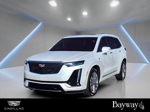 2025 Cadillac XT6 Premium Luxury AWD