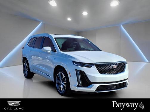 2025 Cadillac XT6 Premium Luxury AWD