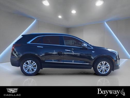 2022 Cadillac XT5 Luxury