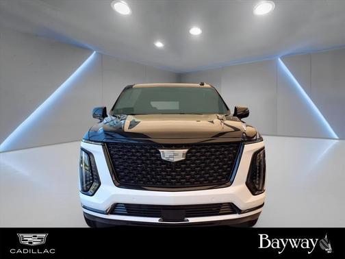 2025 Cadillac Escalade ESV Luxury